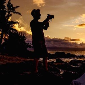 Meet your Posher, Logan